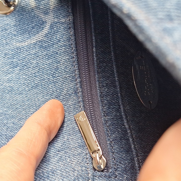 Chanel interlocking CC denim mini flap bag nearly FULL SET - Picture 10 of 14